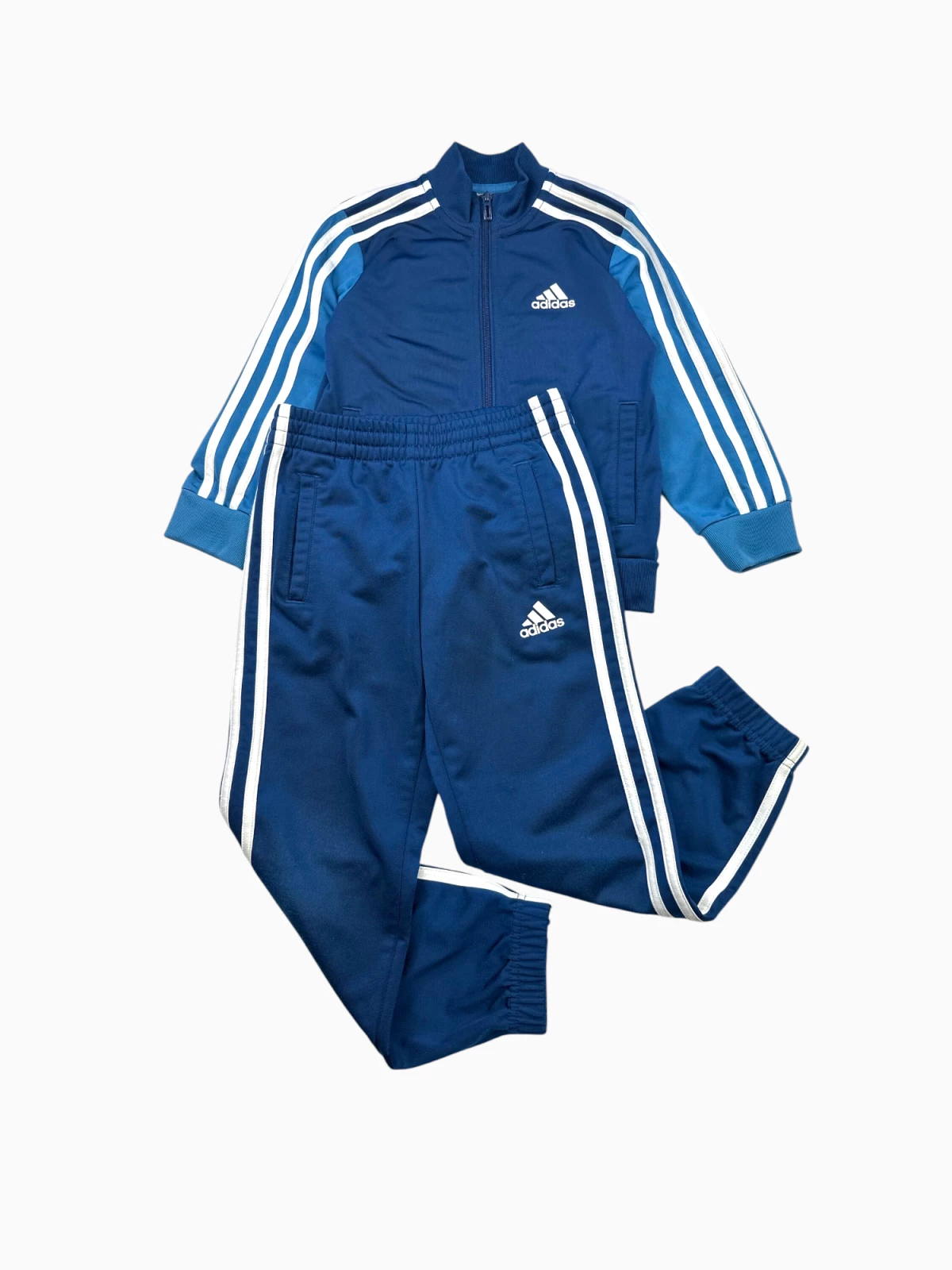 Adidas - Set (maat 116)