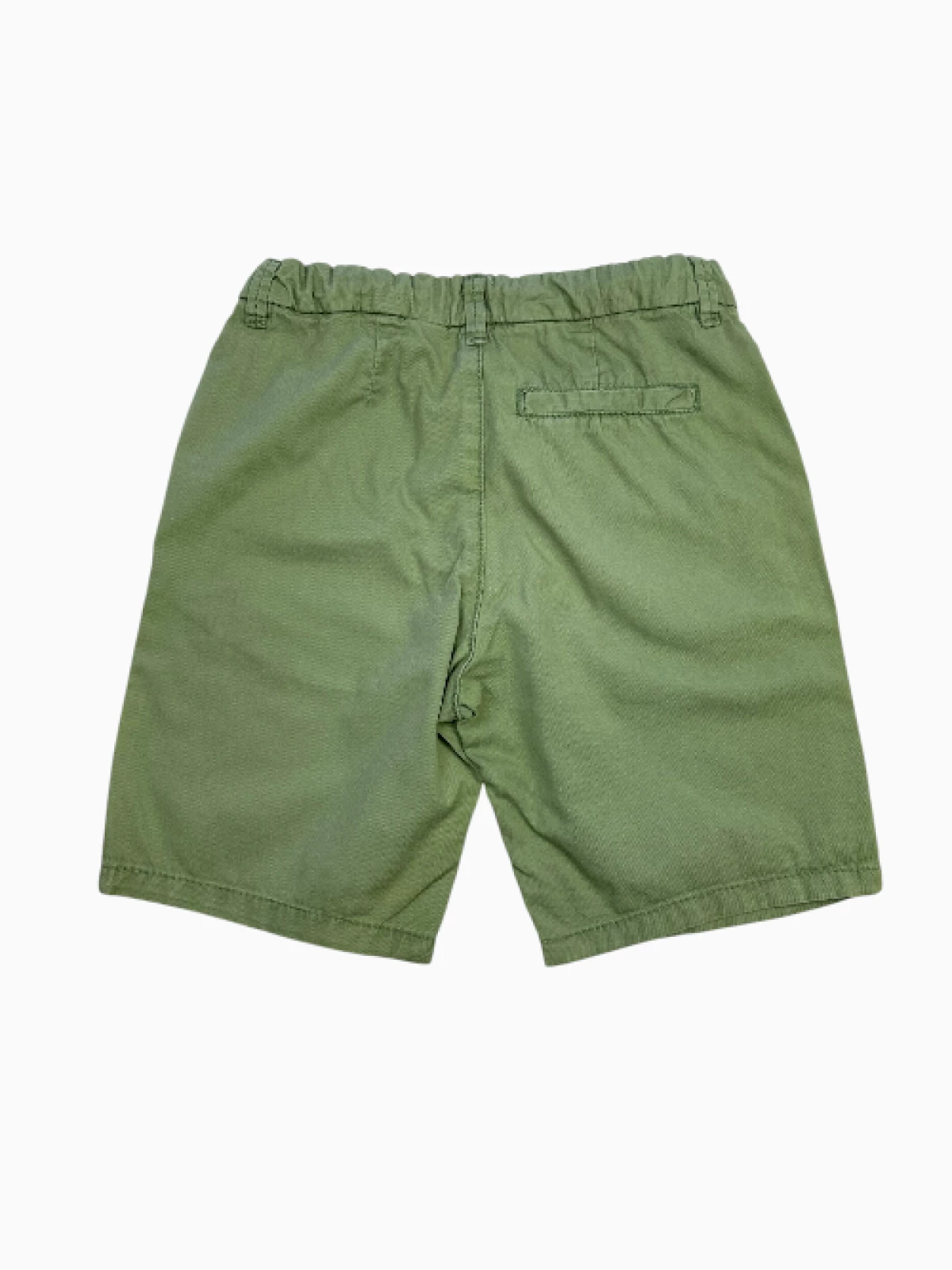 Korte broek (maat 122)