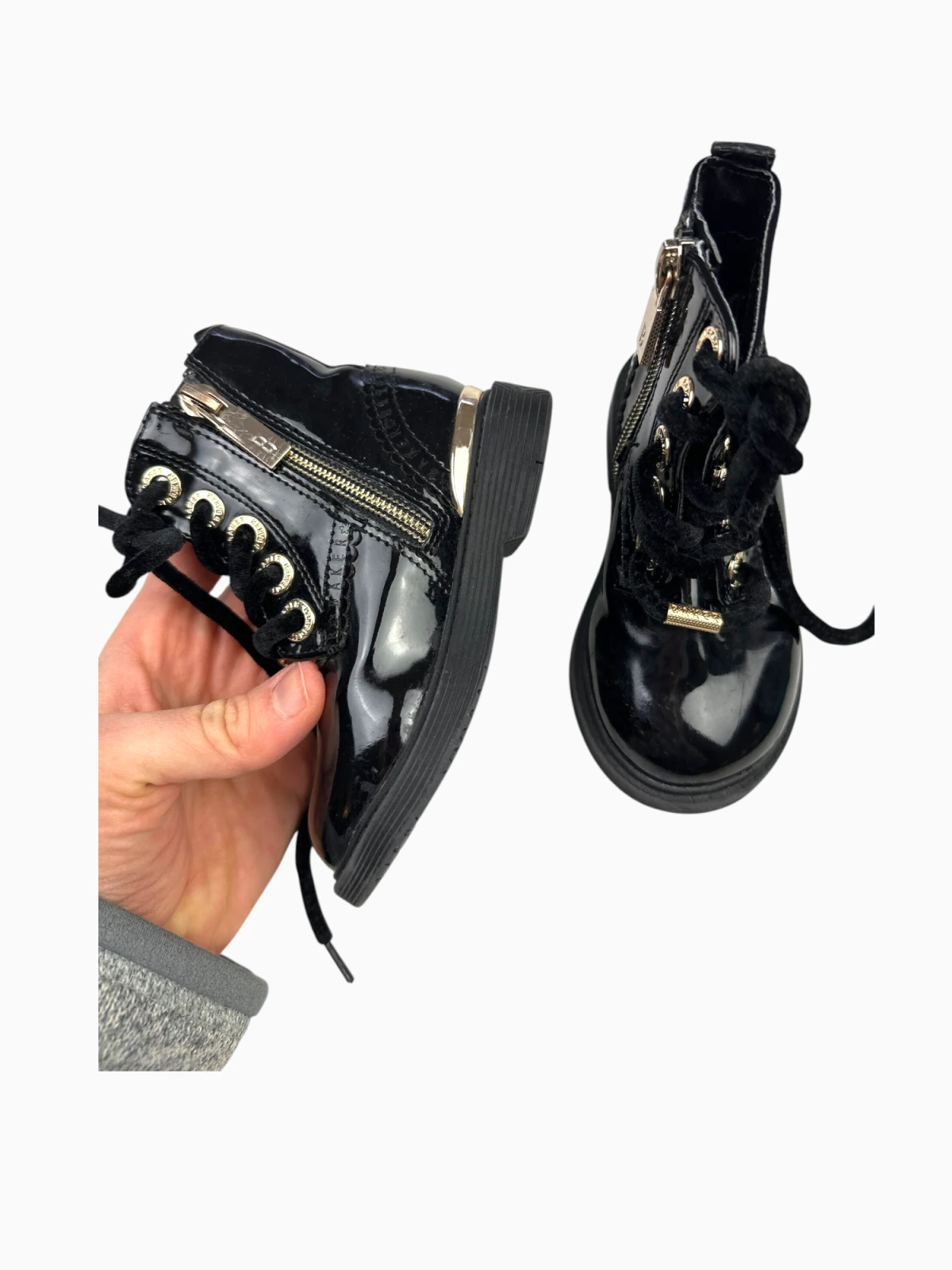 Schoenen (maat 23)