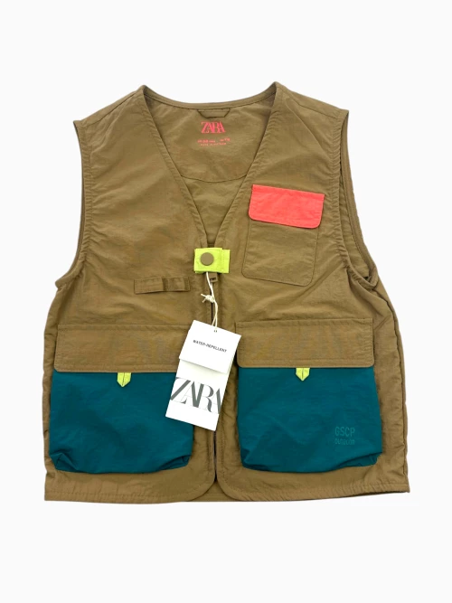 Zara - Vest (maat 116)