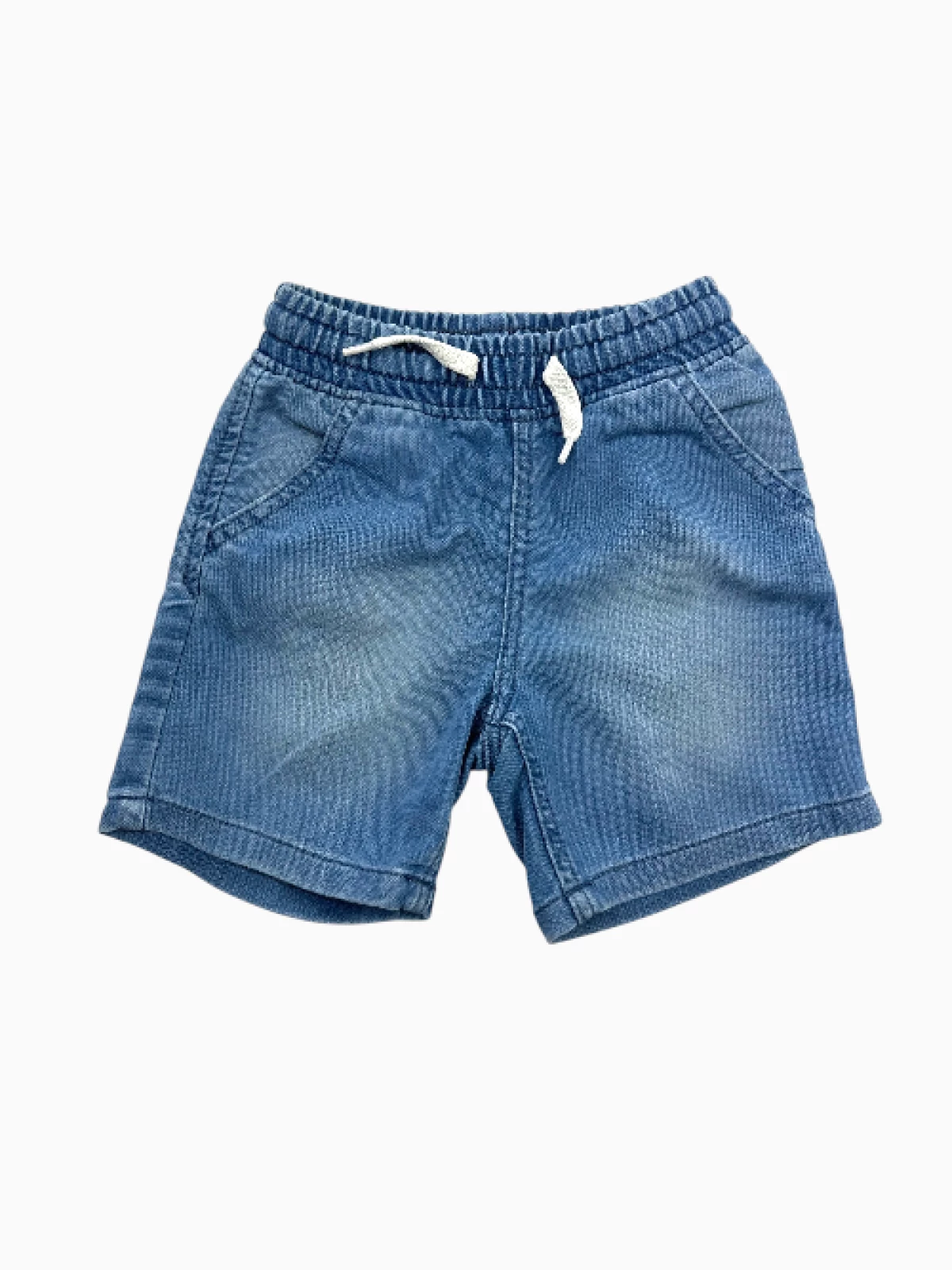 Korte broek (maat 98)