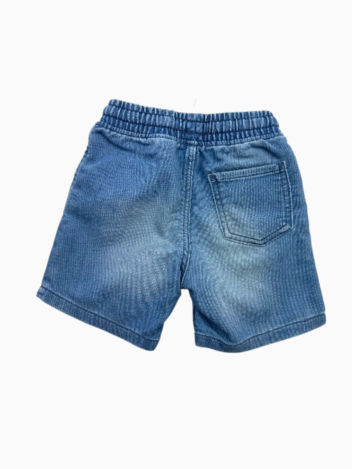 Korte broek (maat 98)