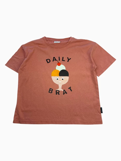 Daily Brat - T-Shirt (maat 134 / 140)