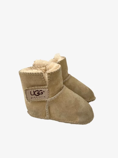 Tweedehands schoenen van UGG in maat 19 • Restory