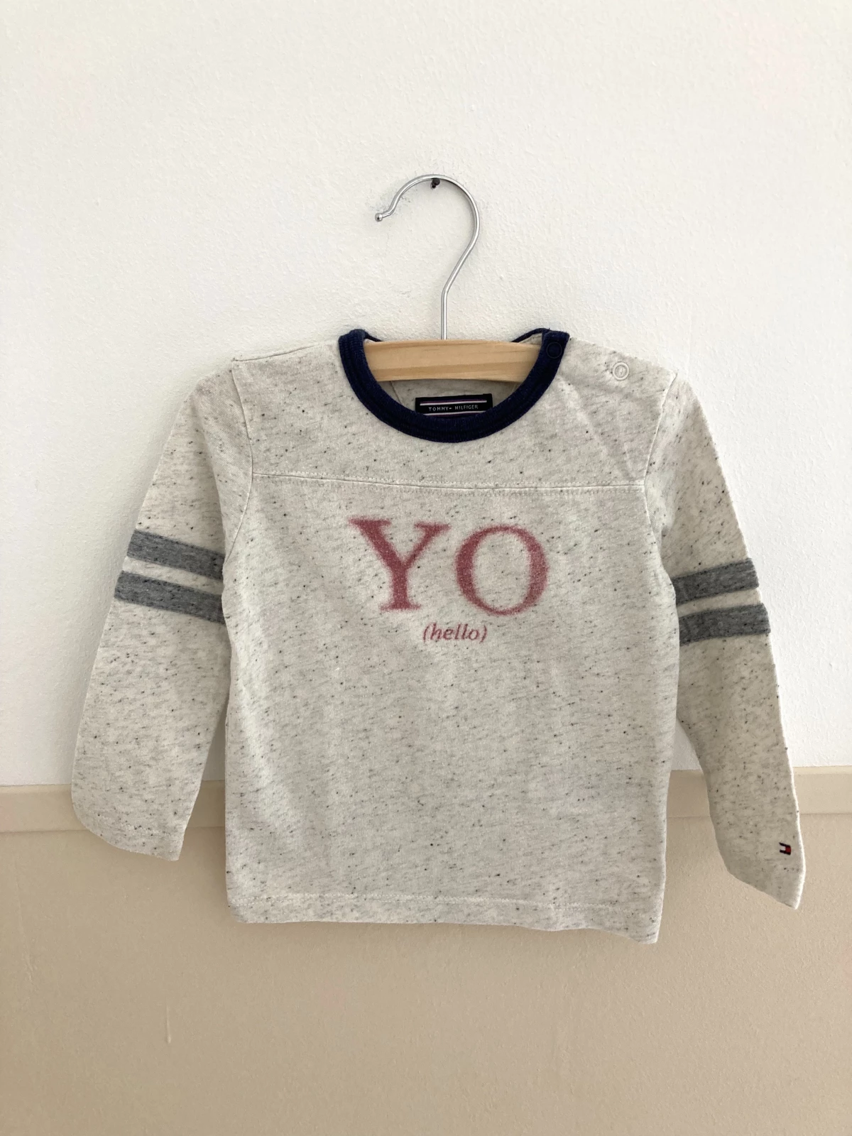 Tommy Hilfiger - Longsleeve (maat 74)