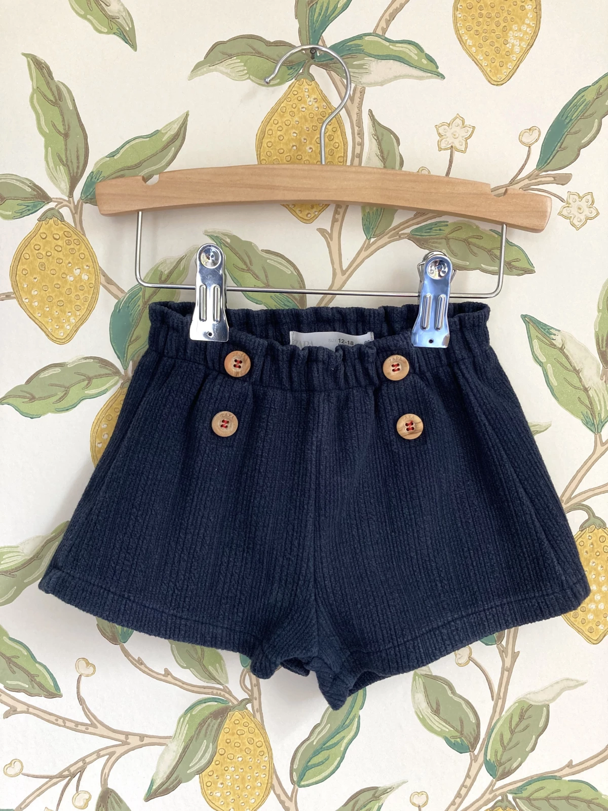 Zara - Korte broek (maat 86)