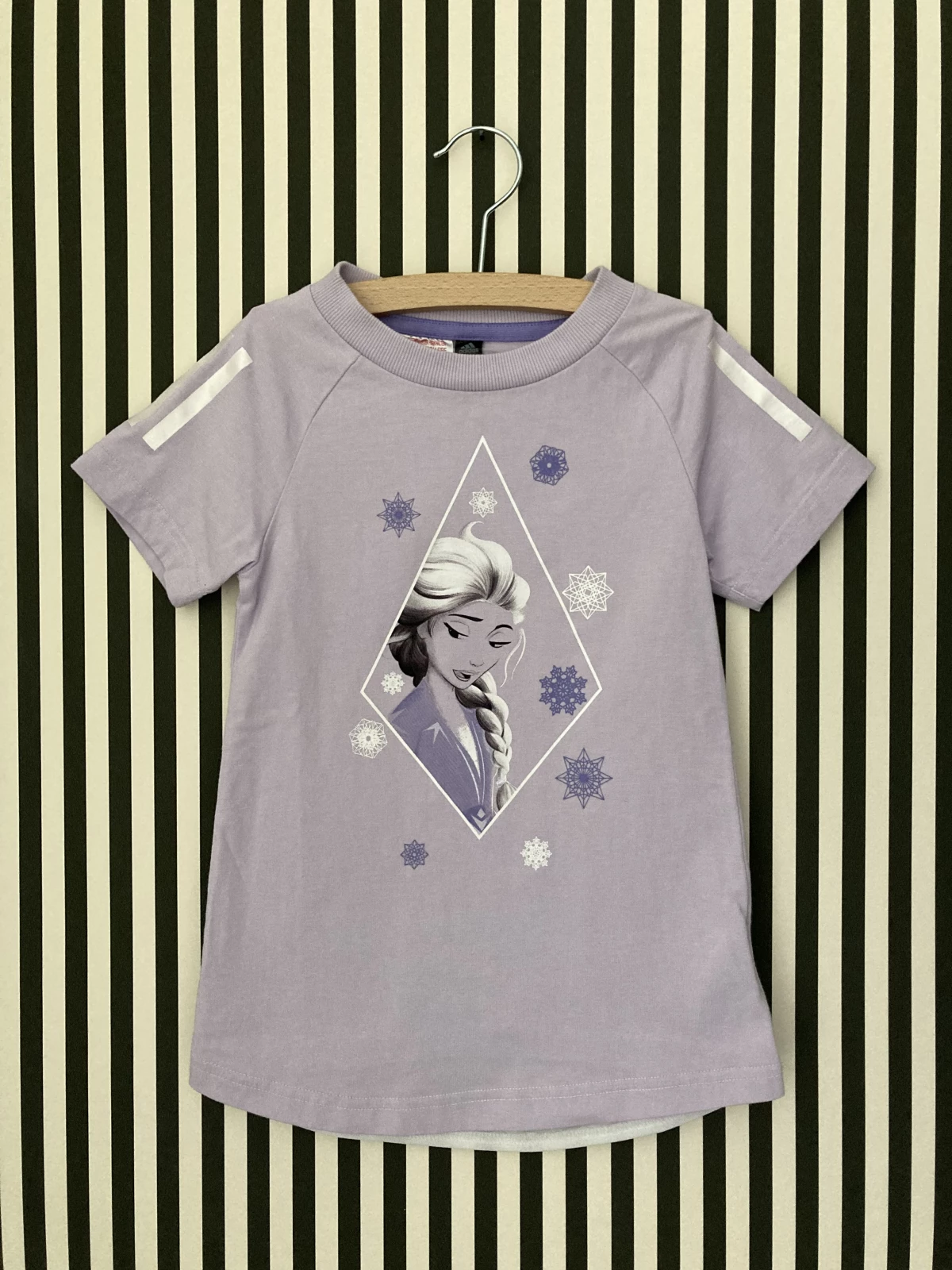 Adidas - T-Shirt (maat 104)